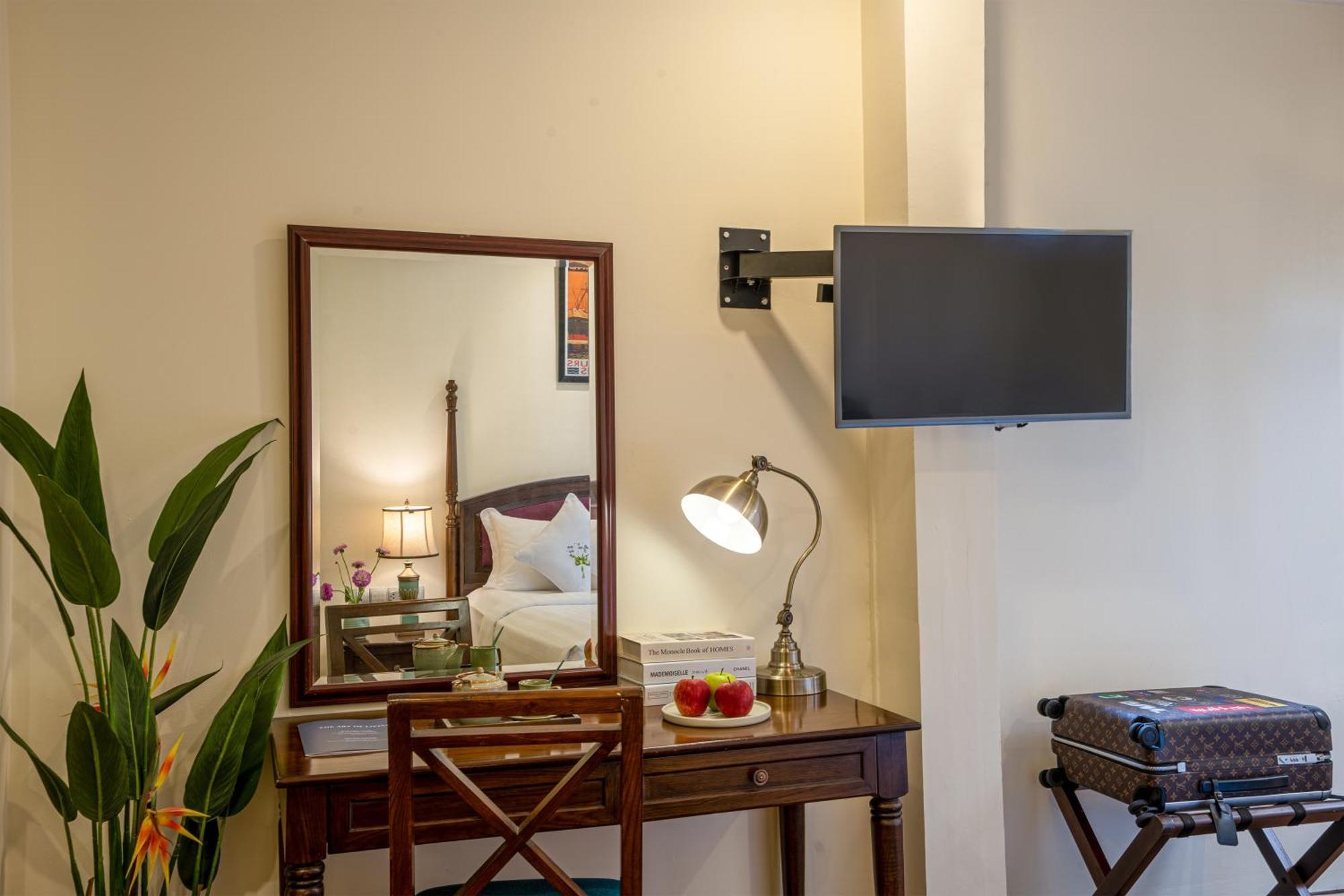 Khách sạn Alagon & 4*