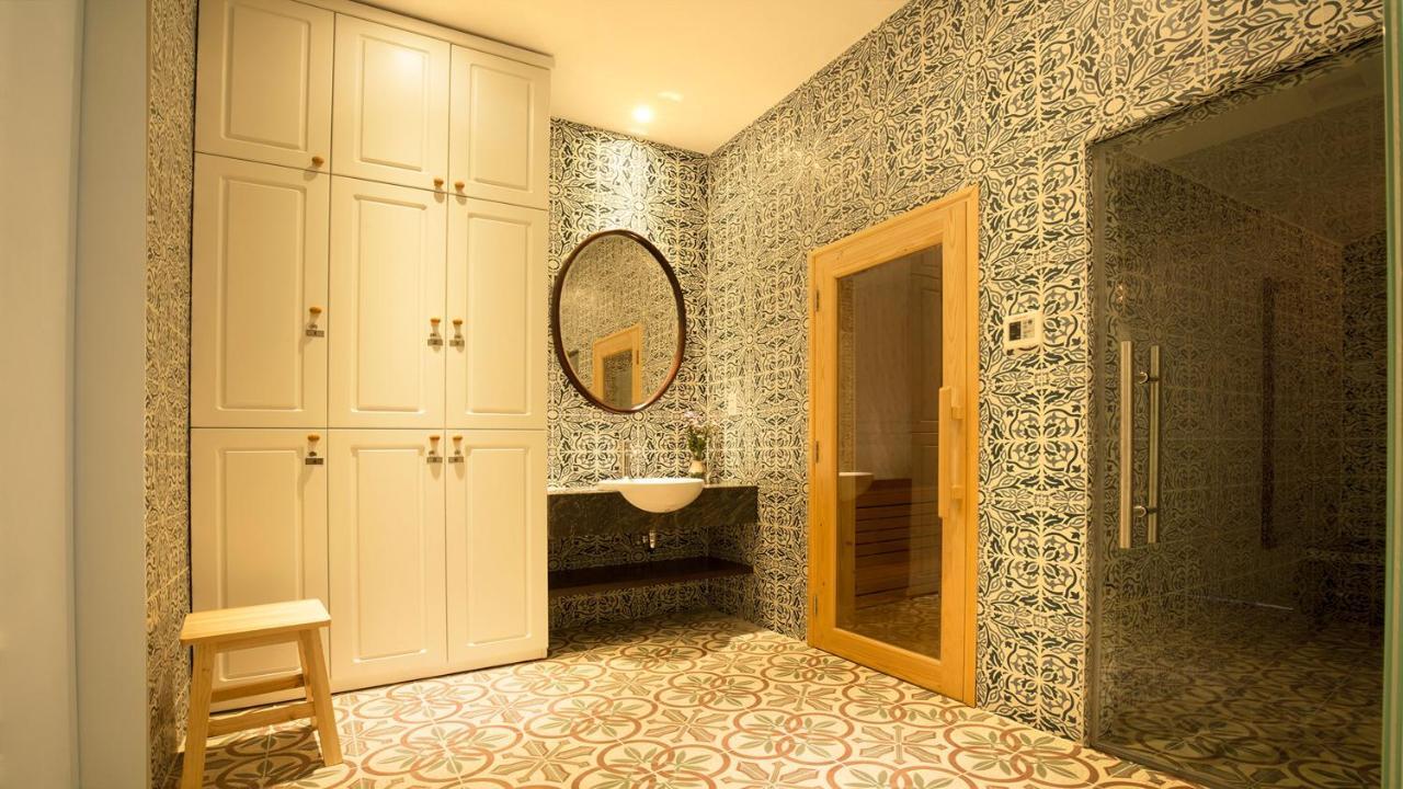 Khách sạn Alagon &